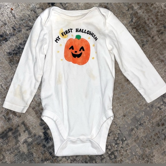 Old Navy Other - Old Navy long sleeve onesie bodysuit size 6-12 months